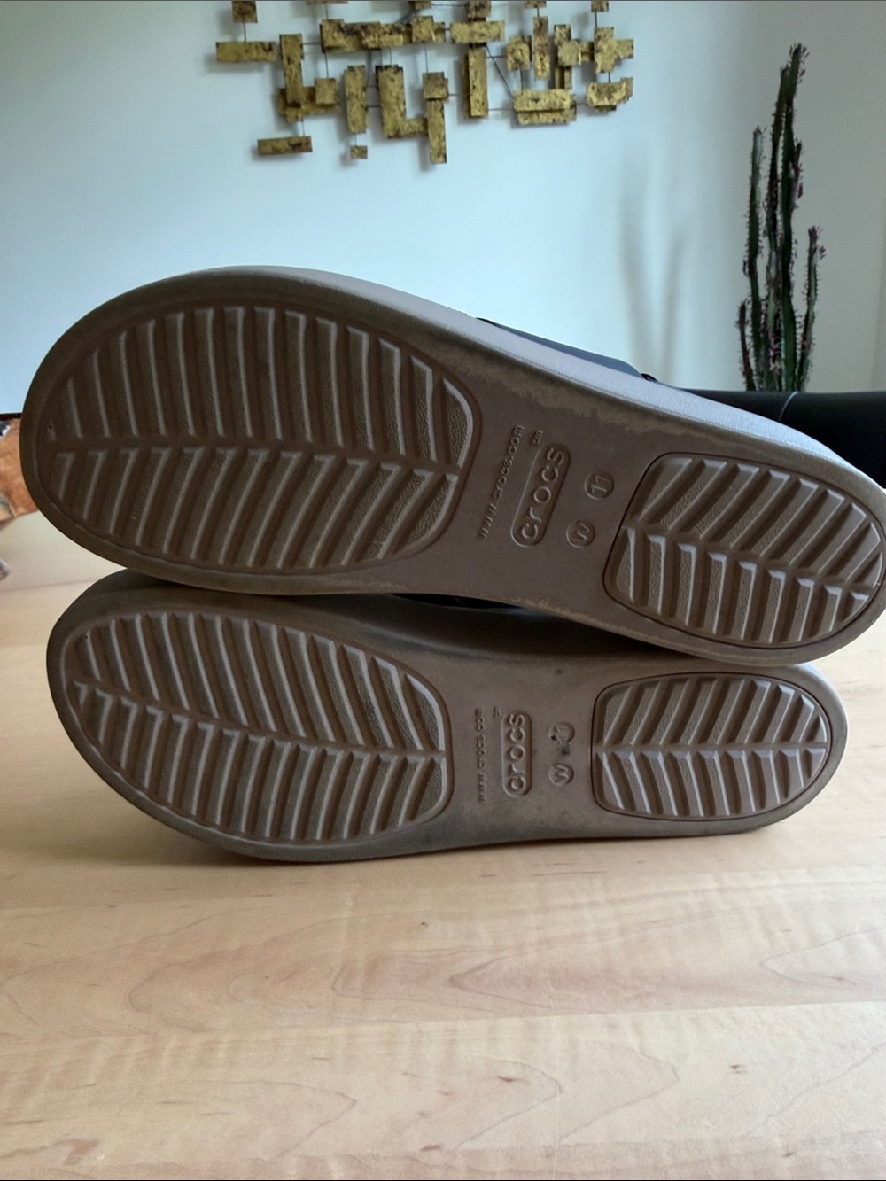 CROCS Brooklyn Low Wedge Sandals Lite Ride - Picture 6 of 11